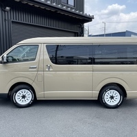 4087　令和6年式　ハイエース　スーパーGL　2WD　2700cc　ガソリン車　5人乗り　10kmのサムネイル