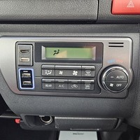 4541　令和4年式　ハイエース　スーパーGL　ダークプライムⅡ　2WD　2000cc　ガソリン車　5人乗り　0.8万kmのサムネイル