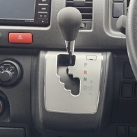 4361　オリジナルスタンダードPKG　ハイエース　DX　2WD　2000cc　ガソリン車　6人乗りのサムネイル