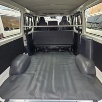 4189　オリジナルコントラストPKG　ハイエース　DX　2WD　2800cc　ディーゼル車　6人乗りのサムネイル