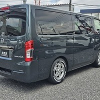 4554　オリジナルPKG　キャラバン　GRANDプレミアムGX　2WD　2000cc　ガソリン車　5人乗りのサムネイル