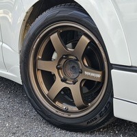 4637　平成30年式　ハイエース　スーパーGL　ダークプライム　2WD　2000cc　ガソリン車　5人乗り　2.7万kmのサムネイル