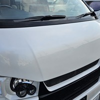 4637　平成30年式　ハイエース　スーパーGL　ダークプライム　2WD　2000cc　ガソリン車　5人乗り　2.7万kmのサムネイル