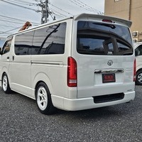 4592　平成30年式　ハイエース　スーパーGL　ダークプライム　2WD　2000cc　ガソリン車　5人乗り　12.3万kmのサムネイル