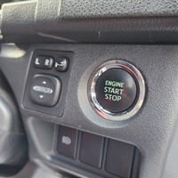 4592　平成30年式　ハイエース　スーパーGL　ダークプライム　2WD　2000cc　ガソリン車　5人乗り　12.3万kmのサムネイル