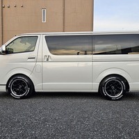 4099　令和6年式　ハイエース　スーパーGL　ダークプライムⅡ　2WD　2800cc　ディーゼル車　5人乗り　10kmのサムネイル