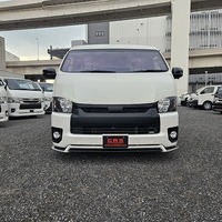 4474　平成30年式　ハイエース　ワゴン　GL　2WD　2700cc　ガソリン車　10人乗り　4.7万kmのサムネイル