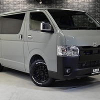 4350 ワイルドパッケージ ハイエース スーパーGL 2WD 2,800CC ディーゼル車 5人乗りのサムネイル