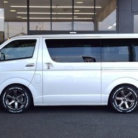 3890　ハイエース　スーパーGL　ダークプライムⅡ　ビーチクルーザー　2WD　2000cc　（ガソリン車）　5人乗り　8ナンバーのサムネイル