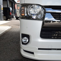 4572 令和3年式 ハイエース スーパーGL ダークプライムⅡ 2WD 2,000cc (ガソリン車) 5人乗車 3.7万kmのサムネイル
