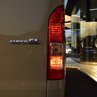 4575 令和6年式 ハイエース スーパーGL 2WD 2,800cc (ディーセル） 5人乗車 50kmのサムネイル
