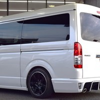 4567　令和元年式　ハイエース　ワゴン　GL　2WD　2700cc　（ガソリン）　10人乗り　5.1万kmのサムネイル