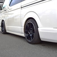 4567　令和元年式　ハイエース　ワゴン　GL　2WD　2700cc　（ガソリン）　10人乗り　5.1万kmのサムネイル