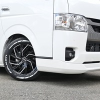4098　令和6年式　ハイエース　ダークプライム２　CRSパッケージ　2WD　2800cc(ディーゼル)　2/5人乗車　5kmのサムネイル