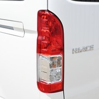 4098　令和6年式　ハイエース　ダークプライム２　CRSパッケージ　2WD　2800cc(ディーゼル)　2/5人乗車　5kmのサムネイル