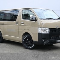 4100　令和6年式　ハイエース　S-GL　ワイルドパッケージ　2WD　2800cc(ディーゼル)　2/5人乗車　32kmのサムネイル
