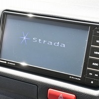 4615 令和5年式 ハイエース DX 2WD 2,000cc (ガソリン車) 3/6人乗車 0.2万kmのサムネイル