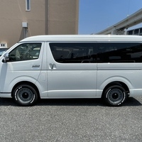 4443　令和6年式　ハイエース　ワゴン　GL　2WD　2700cc　ガソリン車　10人乗り　50kmのサムネイル