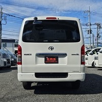 4578　令和6年式　ハイエース　S-GL　2WD　2000cc　ガソリン車　5人乗り　6kmのサムネイル