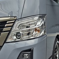 4560　キャラバン　GRANDプレミアムGX　2WD　2000cc　ガソリン車　5人乗りのサムネイル