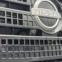 4560　キャラバン　GRANDプレミアムGX　2WD　2000cc　ガソリン車　5人乗りのサムネイル