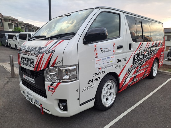 CRSハイエースラリー号ついにデビュー！競技車カスタムの全てを公開します！　
