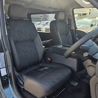 4555　キャラバン　GRANDプレミアムGX　4WD　2400cc　ディーゼル車　5人乗りのサムネイル