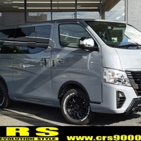 4558 キャラバン GRANDプレミアムGX 4WD 2,400cc (ディーゼル車) 5人乗車　のサムネイル