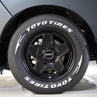 4530 キャラバン GRANDプレミアムGX 2WD 2,400cc (ディーゼル車) 5人乗車のサムネイル