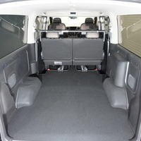 4532 令和6年式　キャラバン　GRANDプレミアムGX　　2WD　2000cc(ガソリン)　2/5人乗車　7kmのサムネイル