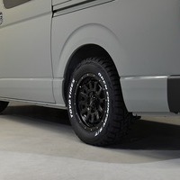 4406 ワイルドパッケージ ハイエース スーパーGL 2WD 2,800CC ディーゼル車 5人乗りのサムネイル