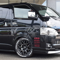 4649 令和4年式 ハイエース スーパーGL ダークプライムⅡ　2WD 2,000cc (ガソリン車) 5人乗車 2.4万kmのサムネイル