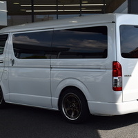 4570 平成29年式 ハイエース スーパーGL  ダークプライム　2WD 2,700cc (ガソリン車) 10人乗車 7.7万kmのサムネイル