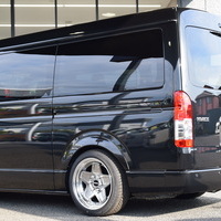 4568 令和6年式 ハイエース ワイドスーパーGL ダークプライムⅡ　2WD 2,800cc (ディーゼル車) 5人乗車 60kmのサムネイル