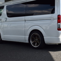 4570 平成29年式 ハイエース スーパーGL  ダークプライム　2WD 2,700cc (ガソリン車) 10人乗車 7.7万kmのサムネイル