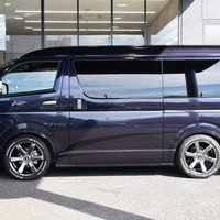 4676 令和4年式 ハイエース ワイドスーパーGL ダークプライムⅡ　2WD 2,700cc (ガソリン車) 5人乗車 2.9万kmのサムネイル