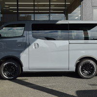 4558 キャラバン GRANDプレミアムGX 4WD 2,400cc (ディーゼル車) 5人乗車　のサムネイル