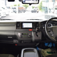 4649 令和4年式 ハイエース スーパーGL ダークプライムⅡ　2WD 2,000cc (ガソリン車) 5人乗車 2.4万kmのサムネイル