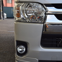 4613 平成26年式 ハイエース スーパーGL 4WD 3,000cc (ディーゼル車) 5人乗車 9.6万km　MRTのサムネイル
