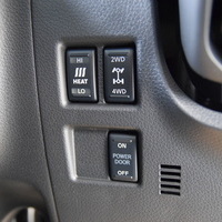 4558 キャラバン GRANDプレミアムGX 4WD 2,400cc (ディーゼル車) 5人乗車　のサムネイル
