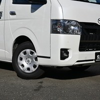 4102 令和6年式 ハイエース スーパーGL ダークプライムⅡ　2WD 2,800cc (ディーゼル) 2/5人乗車 5kmのサムネイル