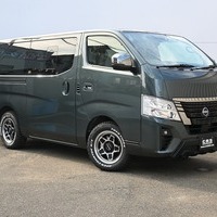 4533 令和6年式　キャラバン　GRANDプレミアムGX　　2WD　2500cc(ディーゼル)　2/5人乗車　7kmのサムネイル