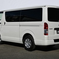 4102 令和6年式 ハイエース スーパーGL ダークプライムⅡ　2WD 2,800cc (ディーゼル) 2/5人乗車 5kmのサムネイル