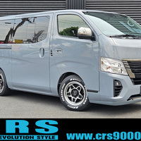 4560　キャラバン　GRANDプレミアムGX　2WD　2000cc　ガソリン車　5人乗りのサムネイル