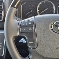 4594　令和5年式　ハイエース　スーパーGL　ダークプライムⅡ　2WD　2800cc　ディーゼル車　5人乗り　60kmのサムネイル