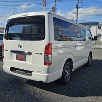 4594　令和5年式　ハイエース　スーパーGL　ダークプライムⅡ　2WD　2800cc　ディーゼル車　5人乗り　60kmのサムネイル