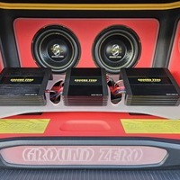 4654　平成27年式　ハイエース　S-GL　2WD　2000cc　ガソリン車　5人乗り　6.3万kmのサムネイル