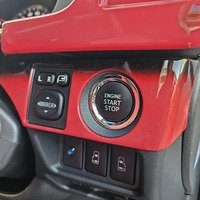 4654　平成27年式　ハイエース　S-GL　2WD　2000cc　ガソリン車　5人乗り　6.3万kmのサムネイル
