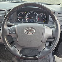 4683　平成29年式　ハイエース　スーパーGL　ダークプライム　2WD　3000cc　ディーゼル車　5人乗り　6.5万kmのサムネイル