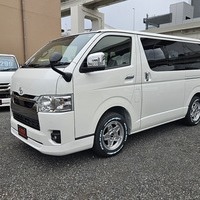 4667　令和6年式　ハイエース　スーパーGL　ダークプライムⅡ　2WD　2000cc　ガソリン車　5人乗り　登録済み未使用車　のサムネイル